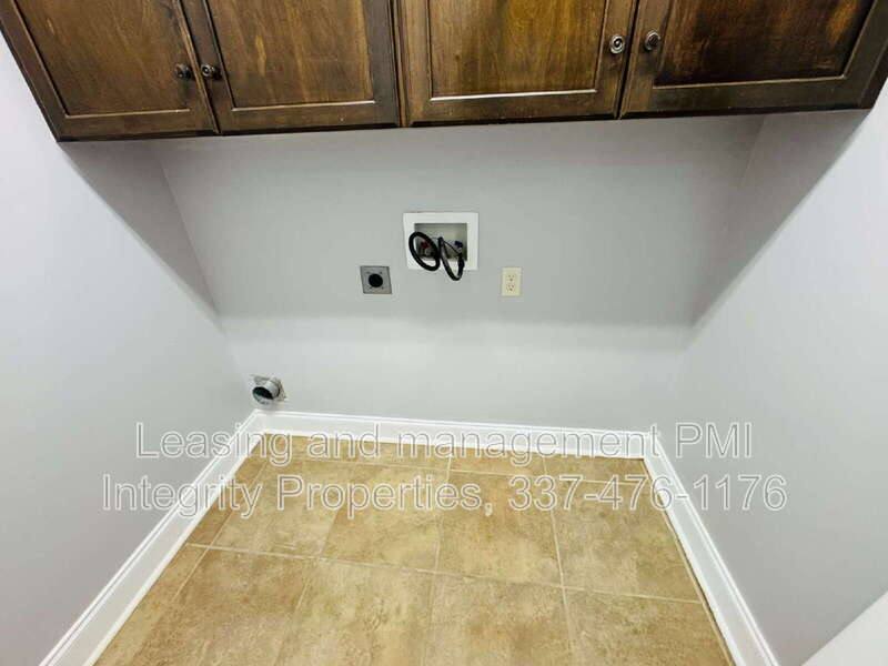 House for rent at 801 Rolling Mill Lane, Youngsville, LA 70592