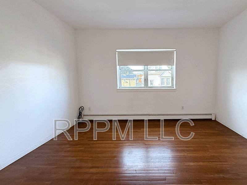 Apartment for rent at 109 William St #8, Belleville, NJ 07109