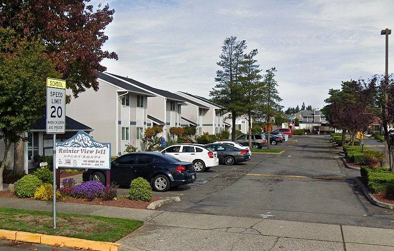 Apartment for rent at 2745 Warner Ave W, Enumclaw, WA 98022