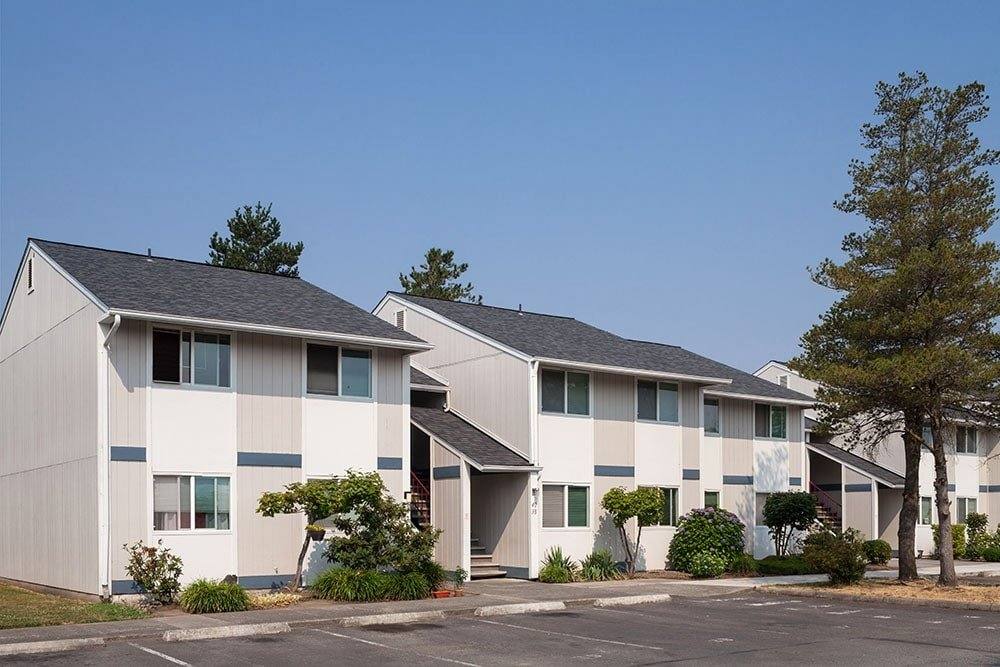 Apartment for rent at 2745 Warner Ave W, Enumclaw, WA 98022
