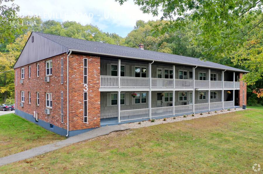 Apartment for rent at 380 Daleville Rd, Willington, CT 06279