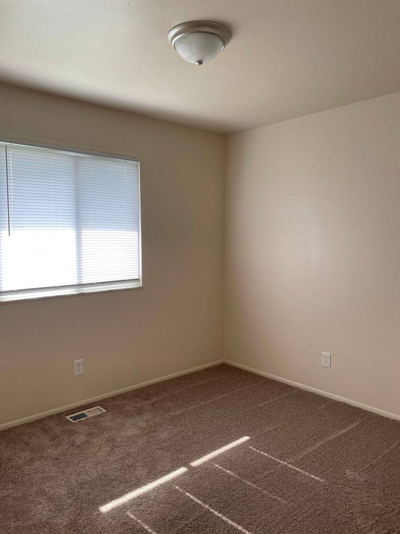 Apartment for rent at 201 Marwood Court, Miamisburg, OH 45342
