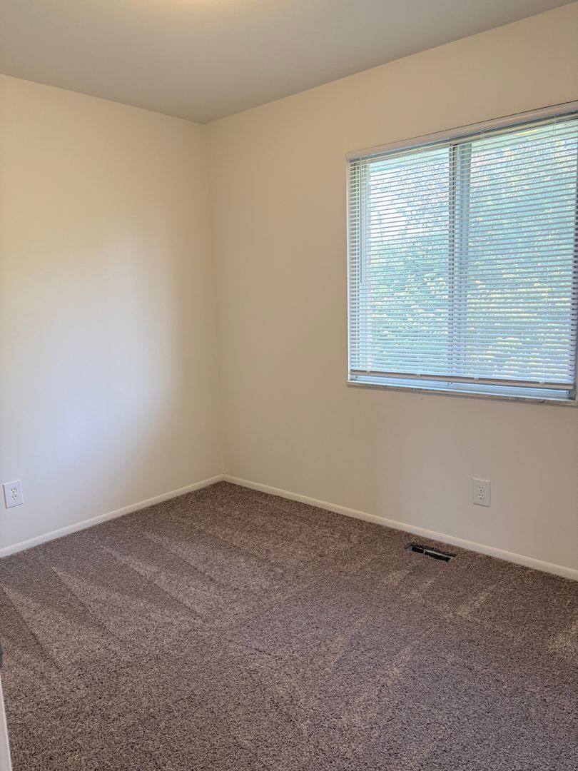 Apartment for rent at 201 Marwood Court, Miamisburg, OH 45342