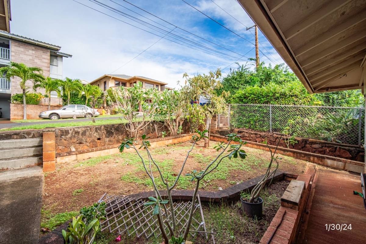 House for rent at 99-430 Poaha Place, Aiea, HI 96701
