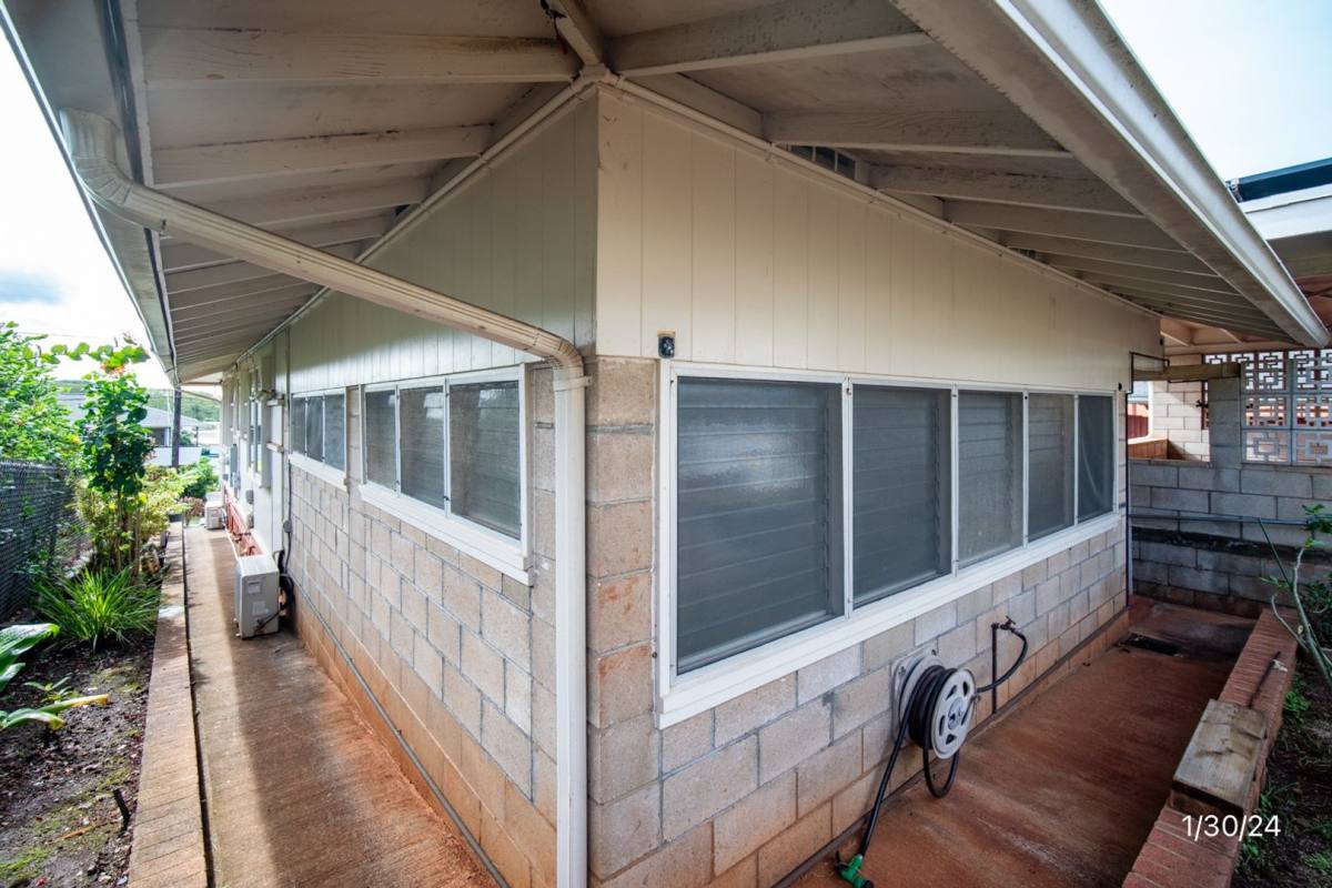 House for rent at 99-430 Poaha Place, Aiea, HI 96701