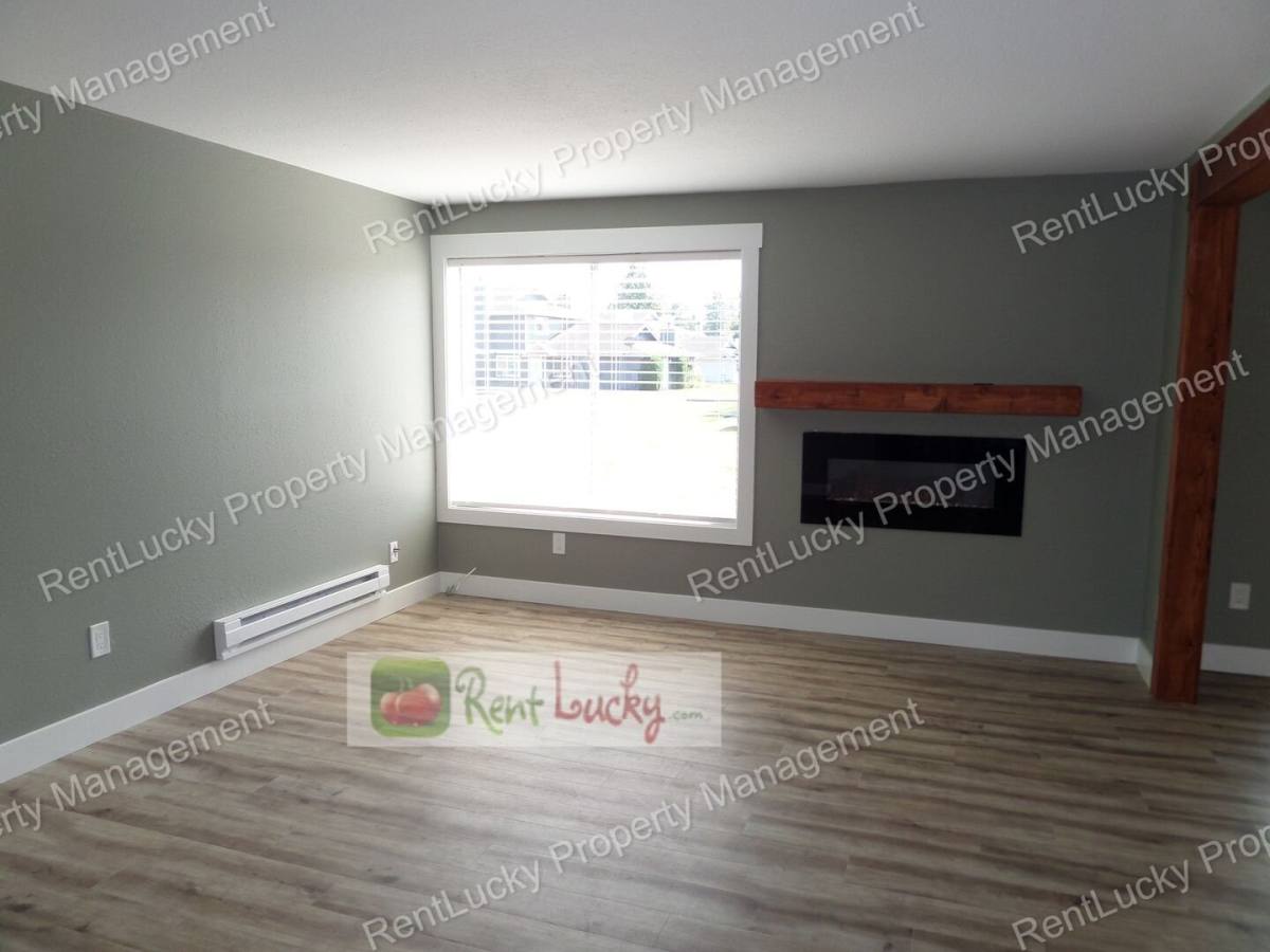 Apartment for rent at 2612 Laukala Place #D, Enumclaw, WA 98022