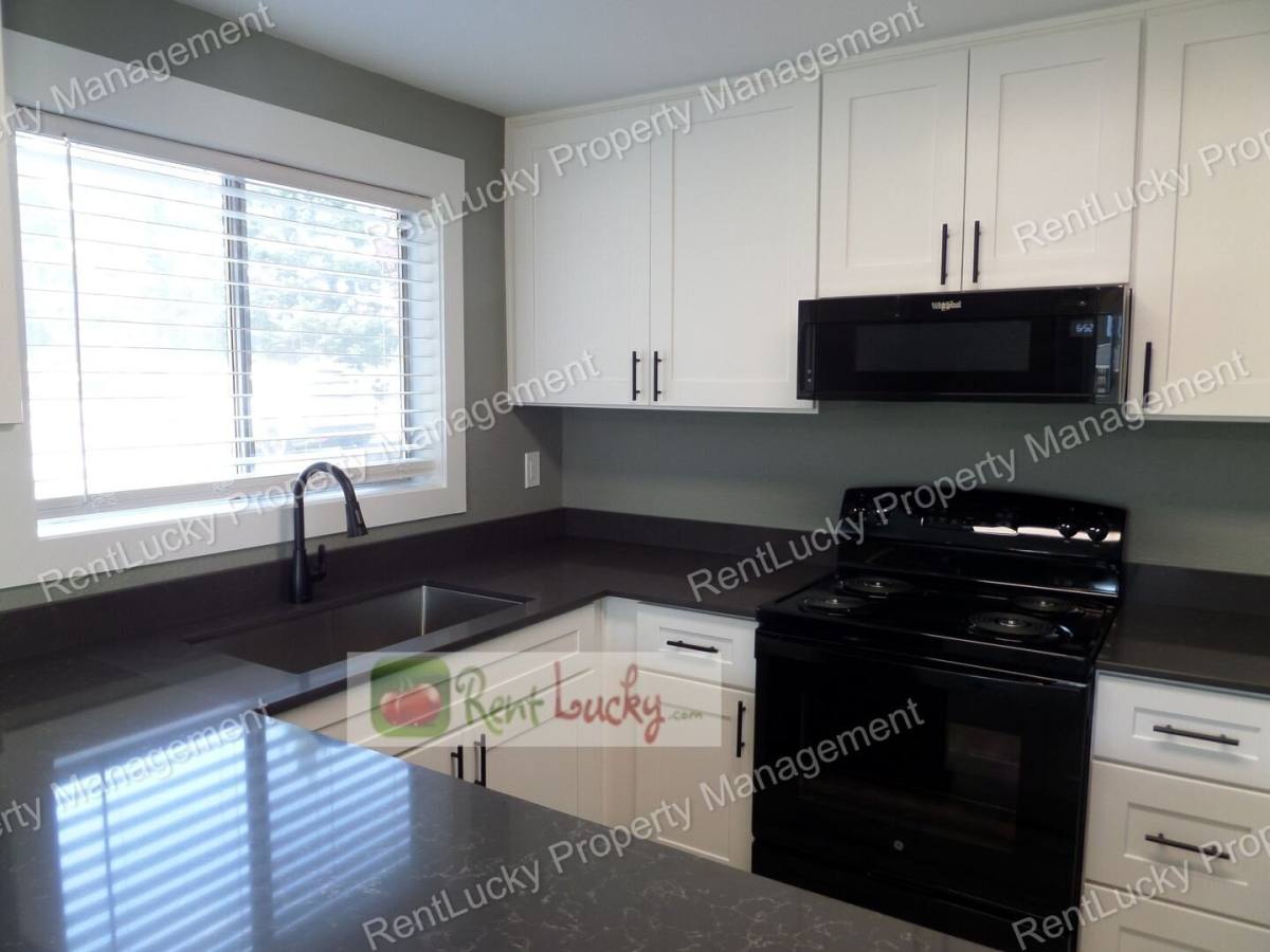 Apartment for rent at 2612 Laukala Place #D, Enumclaw, WA 98022