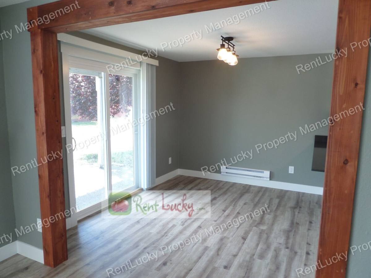 Apartment for rent at 2612 Laukala Place #D, Enumclaw, WA 98022