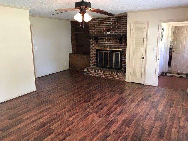 Townhouse for rent at 505 Heath St, Talladega, AL 35160