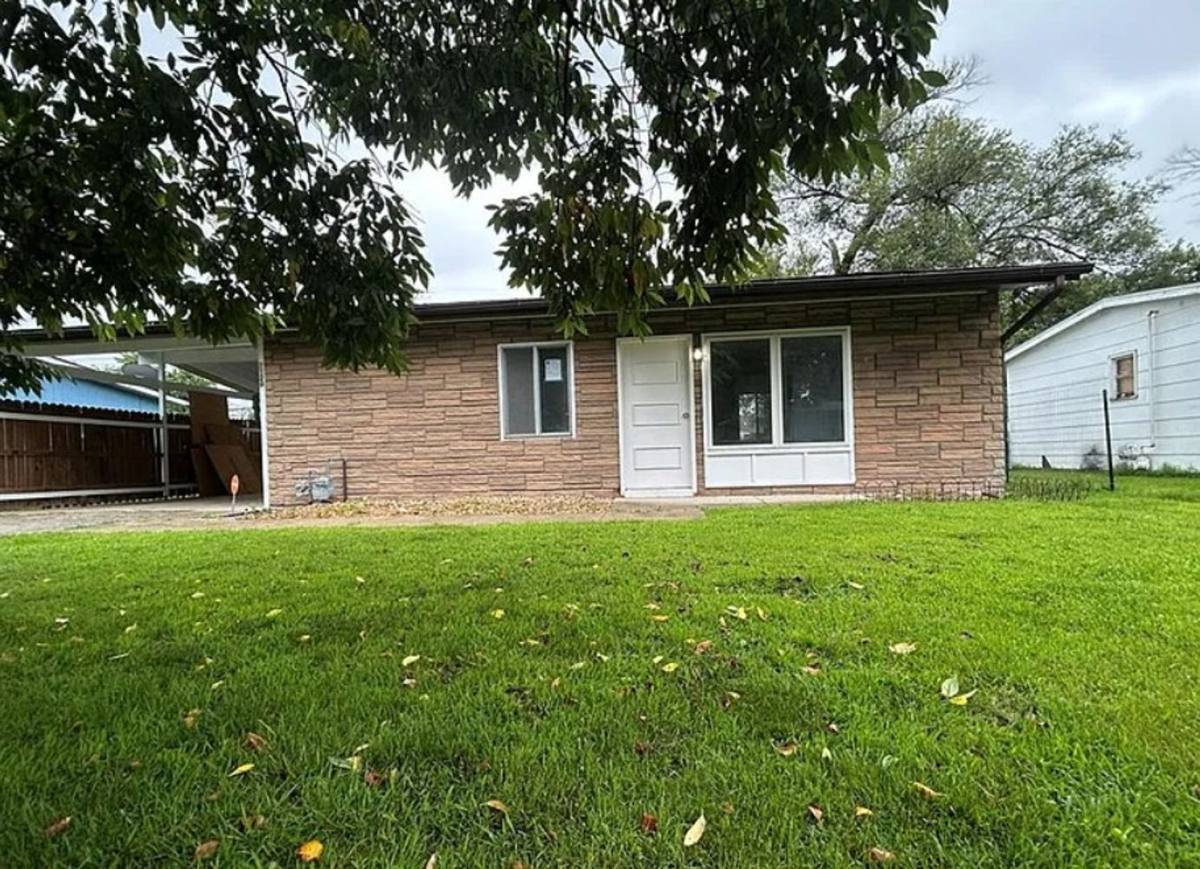 House for rent at 1120 St Michael Dr, East St. Louis, IL 62206