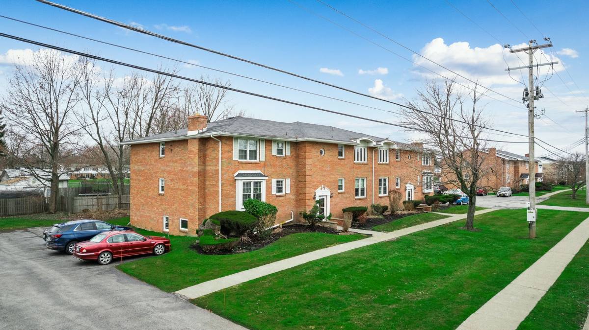 Apartment for rent at 499 Davison Rd, Lockport, NY 14094