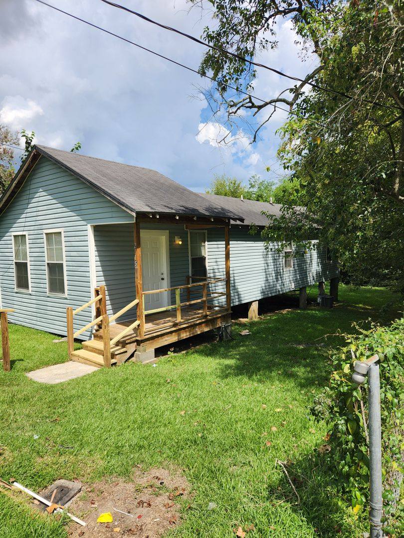 House for rent at 2115 Virginia St, Baton Rouge, LA 70802