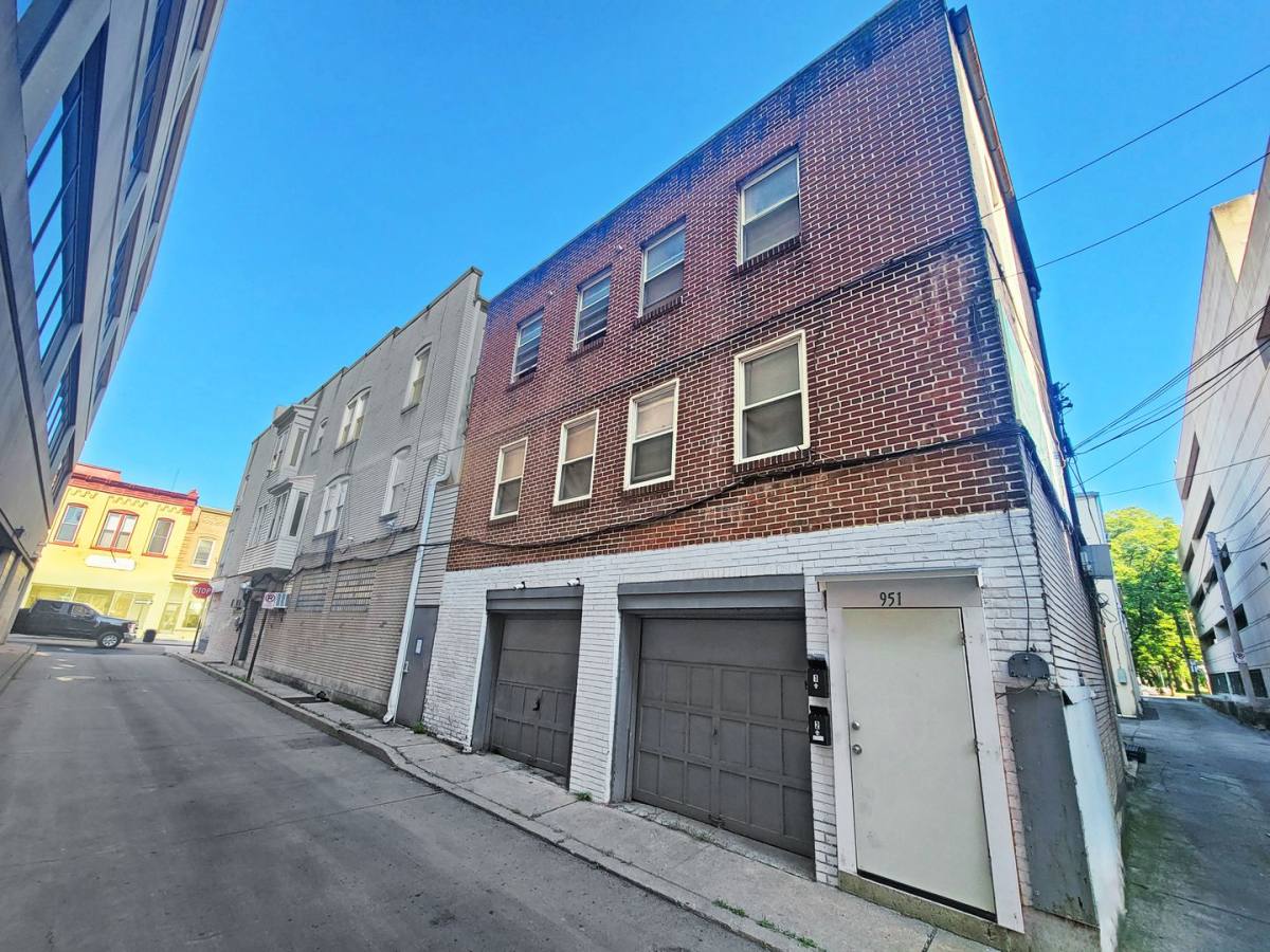 Apartment for rent at 10th 25 N, 25 N 10th St, Allentown, PA 18101