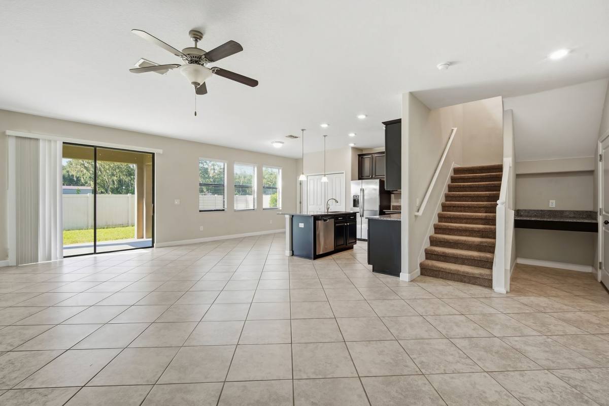 House for rent at 11929 Twilight Darner Place, Riverview, FL 33569