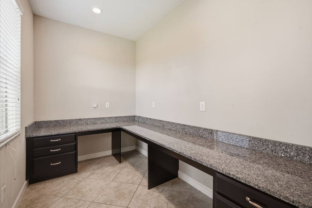 House for rent at 11929 Twilight Darner Place, Riverview, FL 33569