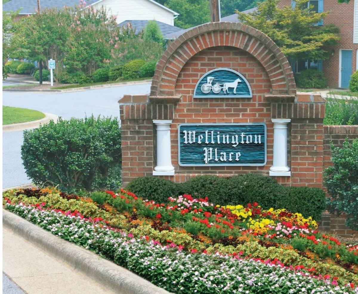 Apartment for rent at Wellington Place, 616-694 22nd Ave NE, Hickory, NC 28601