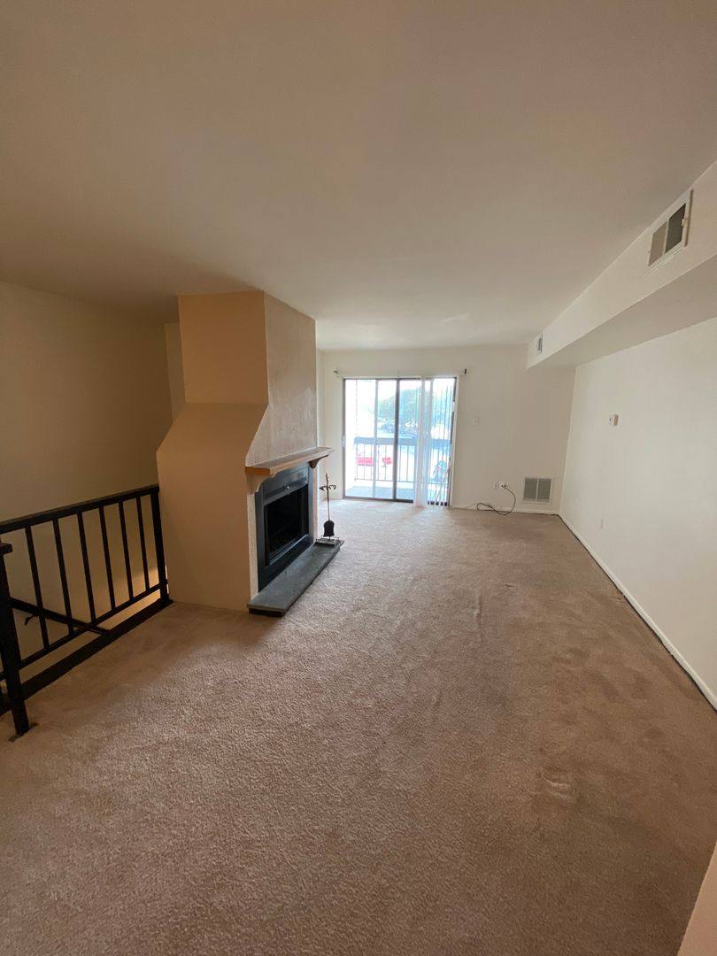 Apartment for rent at 14 Lancaster Estate, Mount Joy, PA 17552