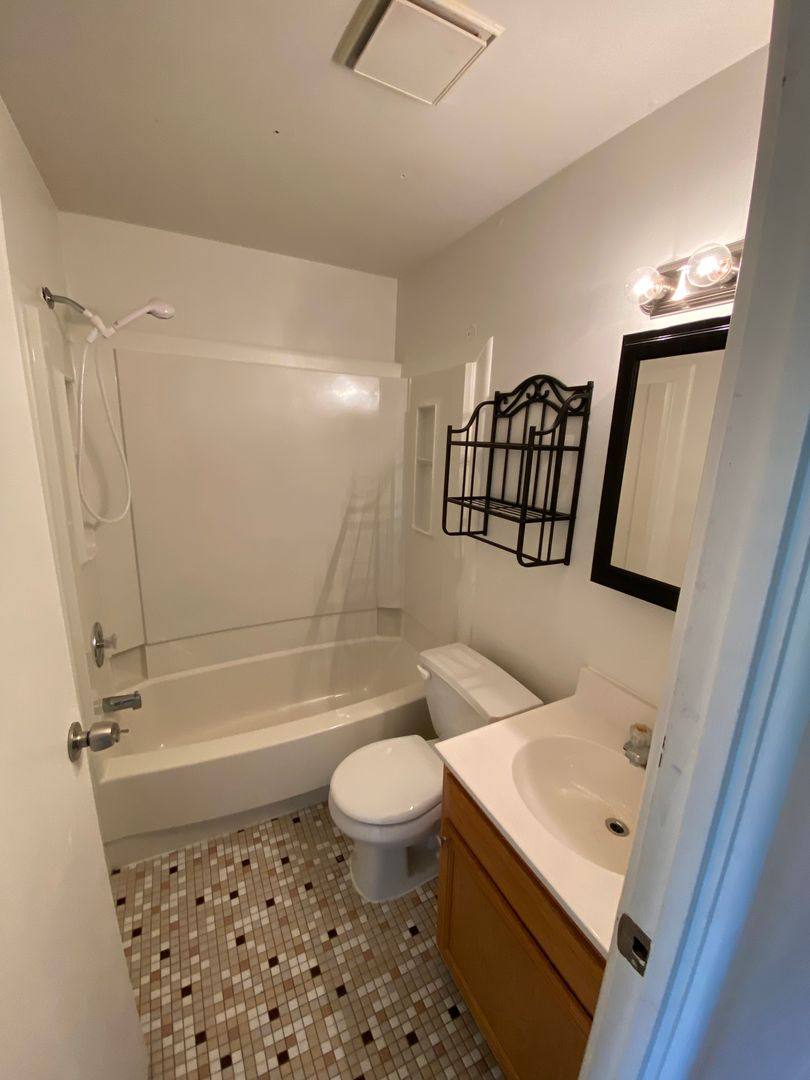 Apartment for rent at 14 Lancaster Estate, Mount Joy, PA 17552