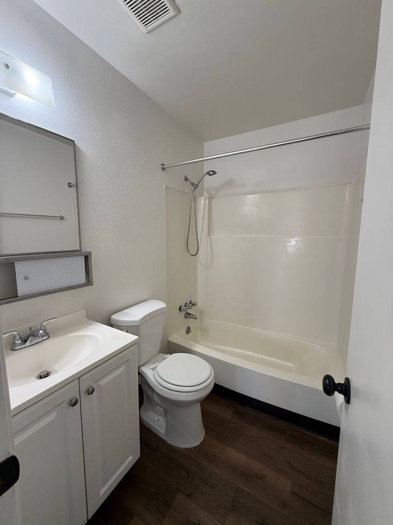 Apartment for rent at 915 Walnut St Building B #B302, Rock Springs, WY 82901