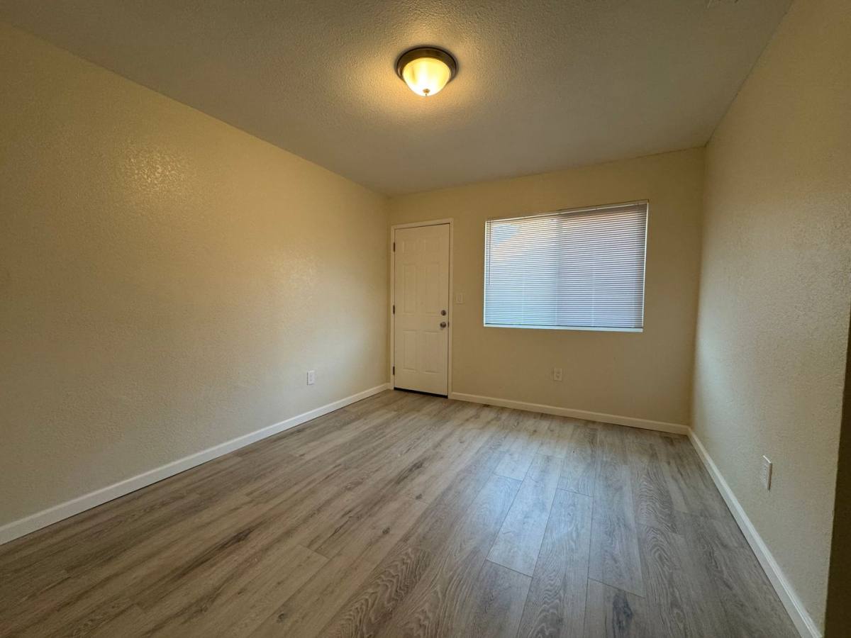 Apartment for rent at 41749-55 Marine Dr, Hemet, CA 92544