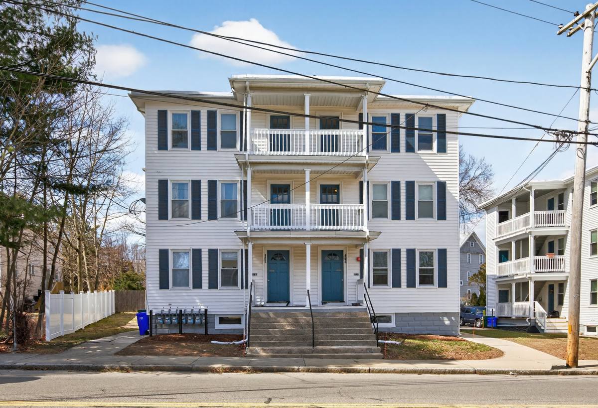 Apartment for rent at 181 County St #1, Attleboro, MA 02703