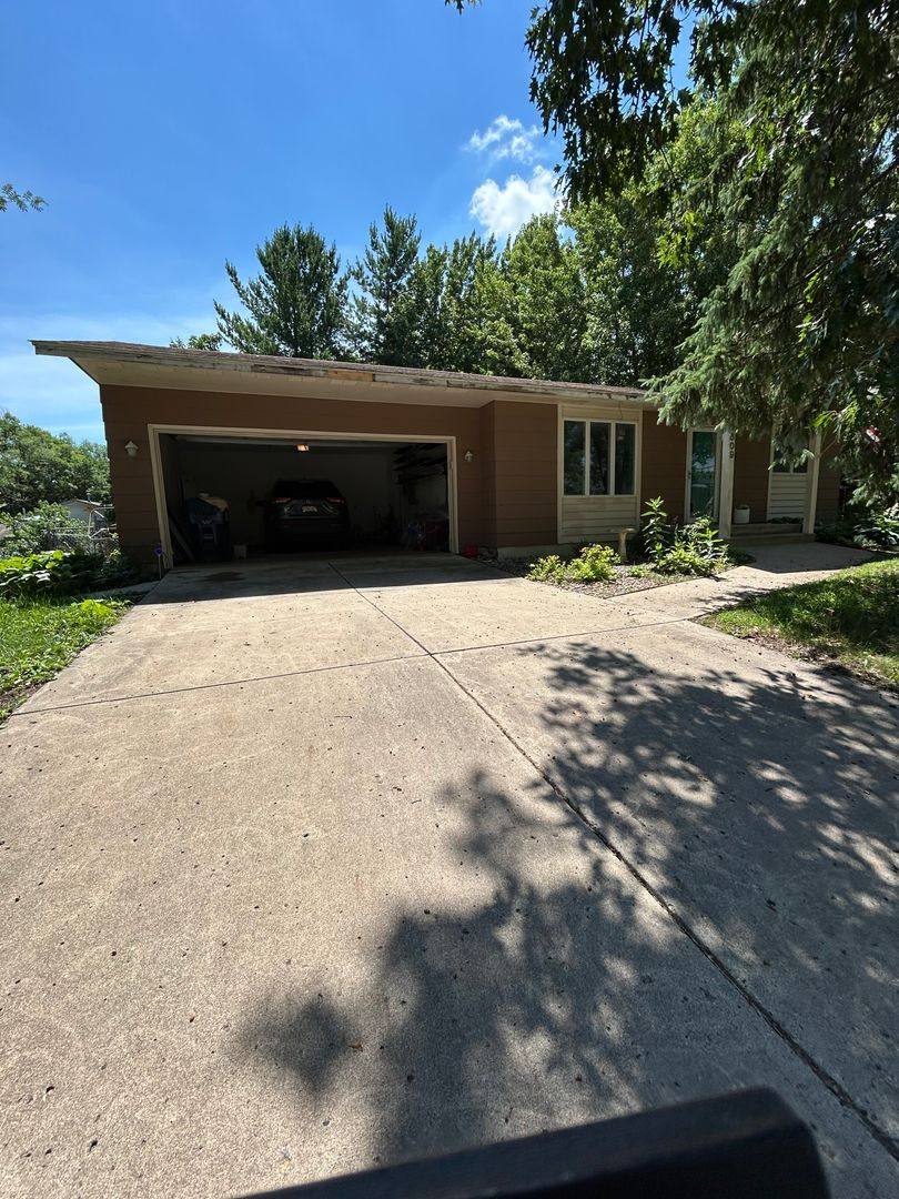 Apartment for rent at 509 Nelson Court, Northfield, MN 55057
