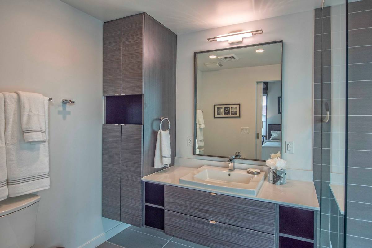 Apartment for rent at 100 W Portland, Phoenix, AZ 85003