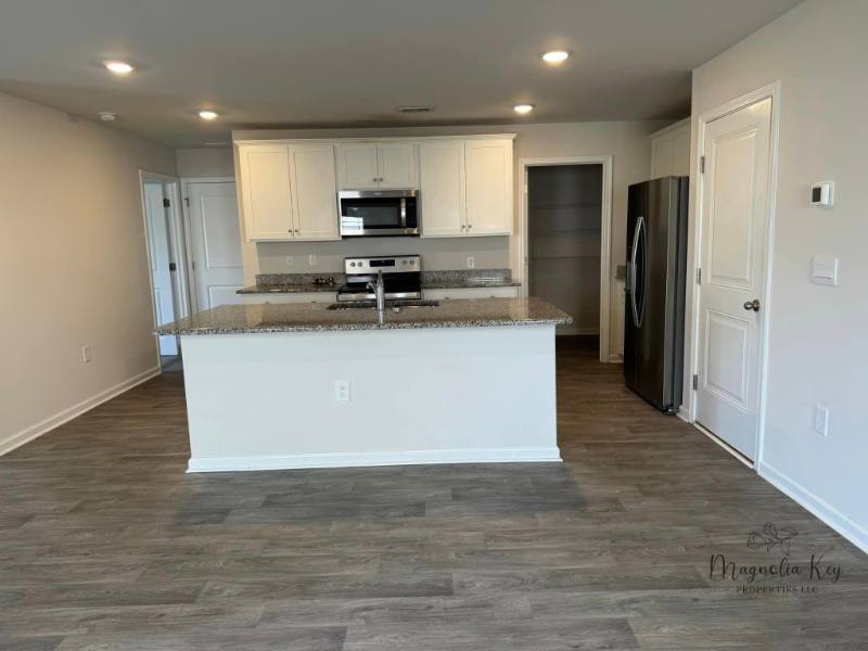 House for rent at 872 66th Ave N, Myrtle Beach, SC 29572