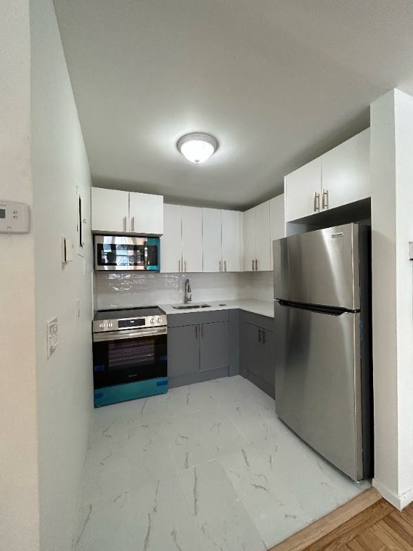 Apartment for rent at 590 Bergen Ave #B6, Jersey City, NJ 07304