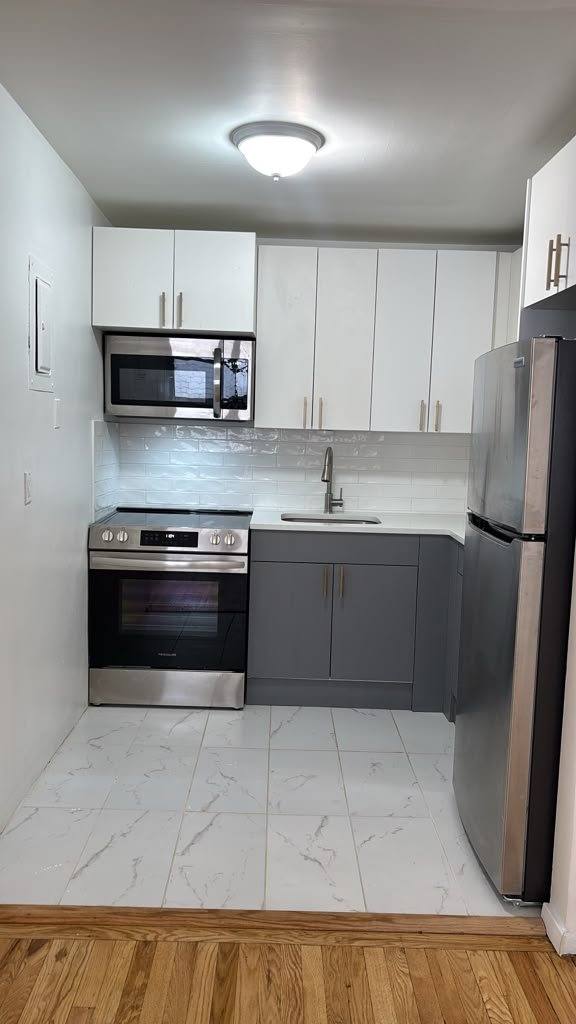 Apartment for rent at 590 Bergen Ave #B6, Jersey City, NJ 07304