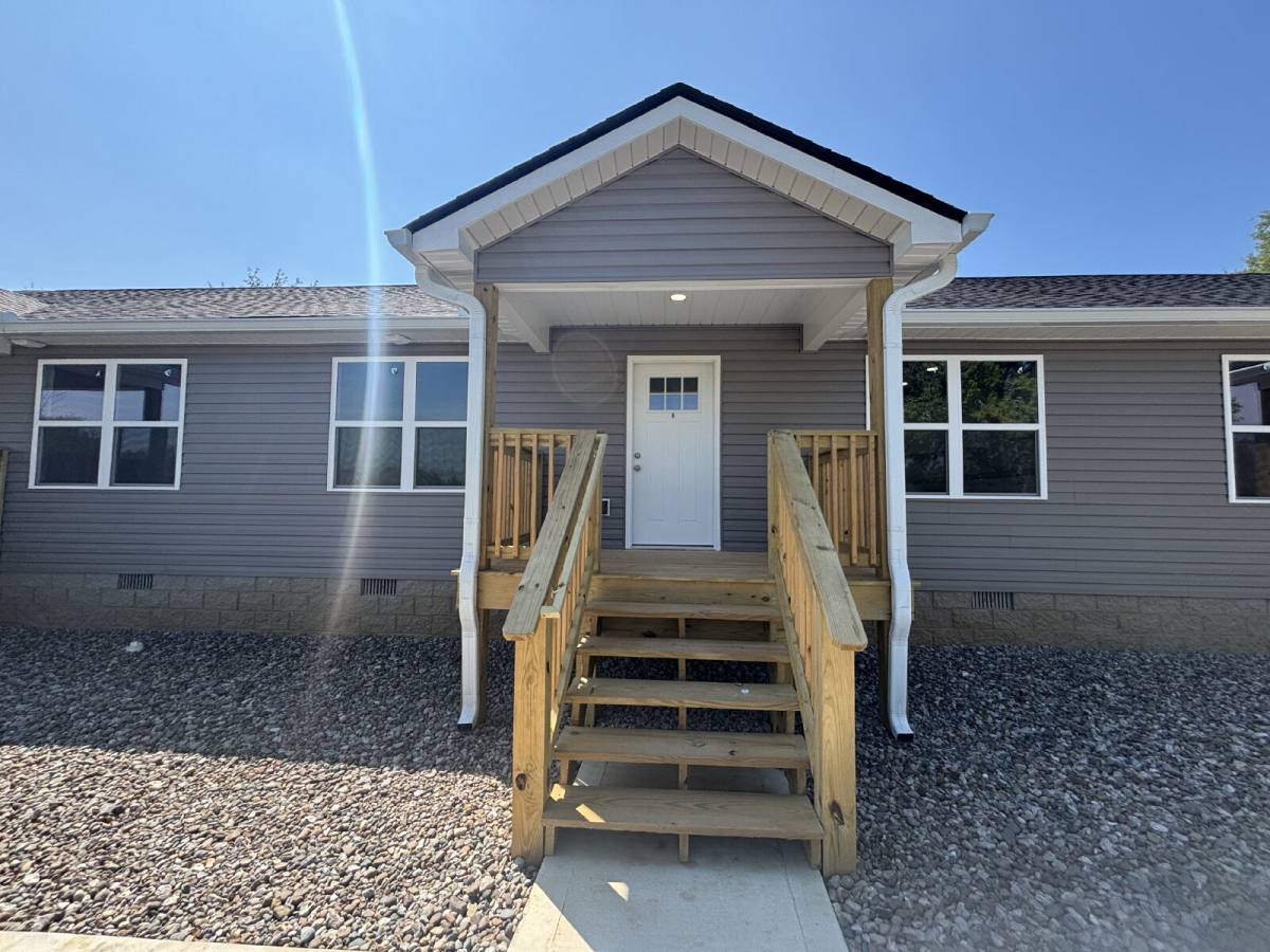 Apartment for rent at 697 Whiteaker Springs Rd, Cookeville, TN 38506