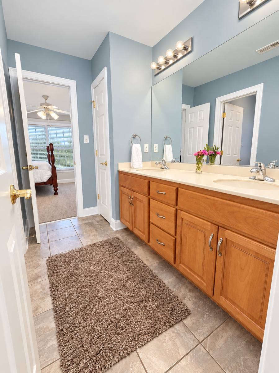 House for rent at 30 Castle Haven Rd, Room 2, Hampton, VA 23666