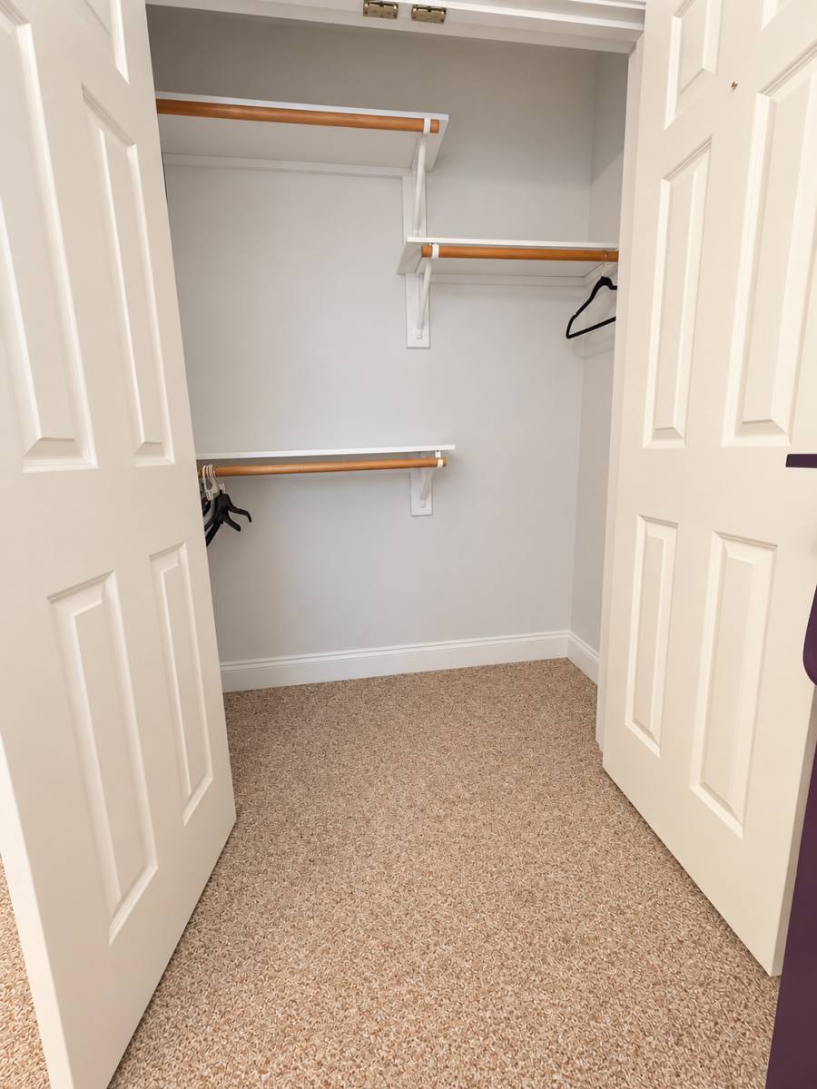 House for rent at 30 Castle Haven Rd, Room 2, Hampton, VA 23666