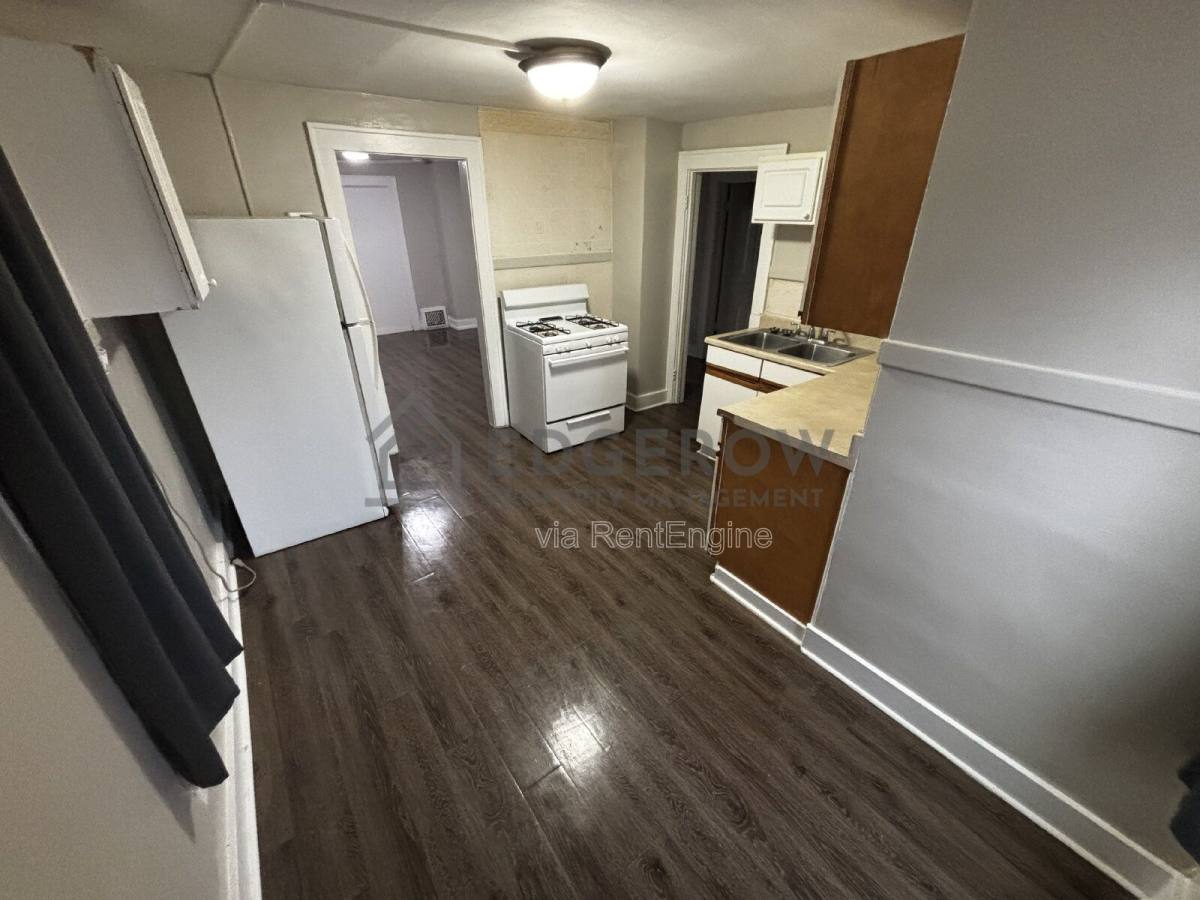 Apartment for rent at 1263 College Ave NE #2, Grand Rapids, MI 49505