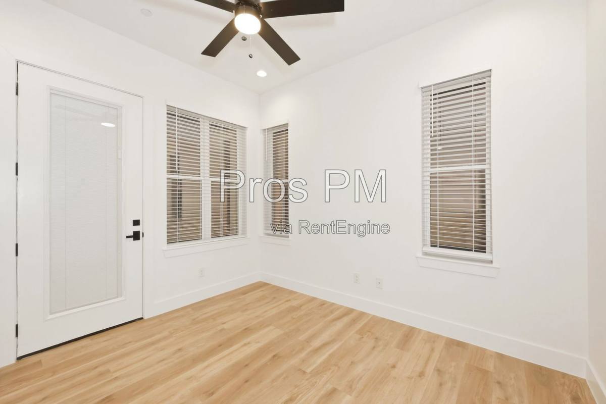 Apartment for rent at 2230 Shea Rd #101, Dallas, TX 75235