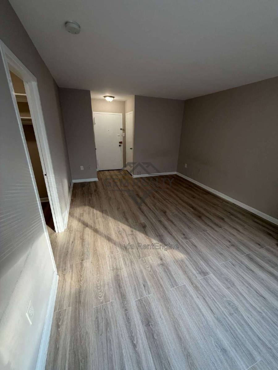 Apartment for rent at 1111 Arlington Blvd #536, Arlington, VA 22209