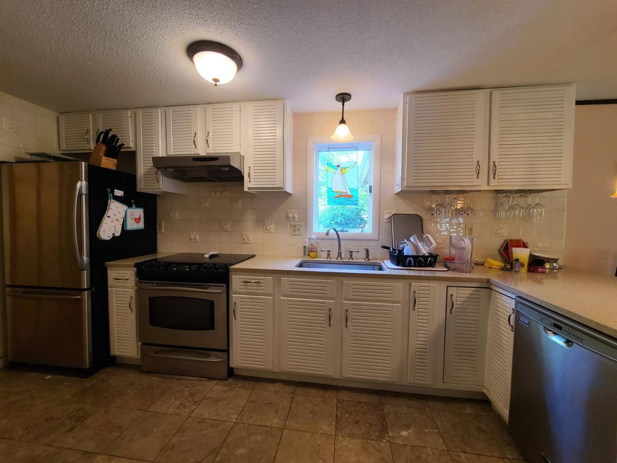 Apartment for rent at 3123 Lakeshore Dr, St. Joseph, MI 49085