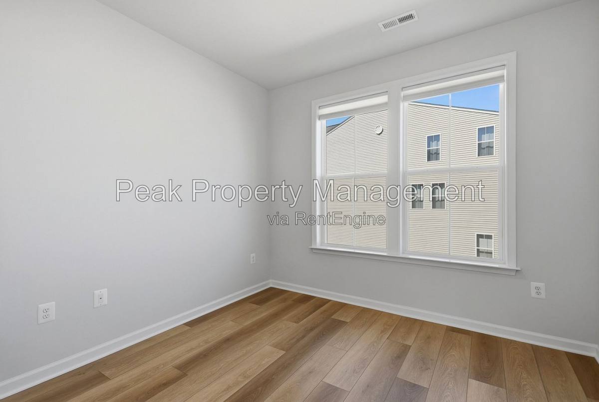 Apartment for rent at 9256 Magellan Parkway #B, Glen Allen, VA 23060