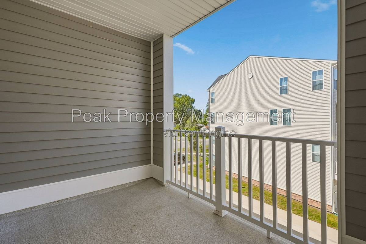 Apartment for rent at 9256 Magellan Parkway #B, Glen Allen, VA 23060