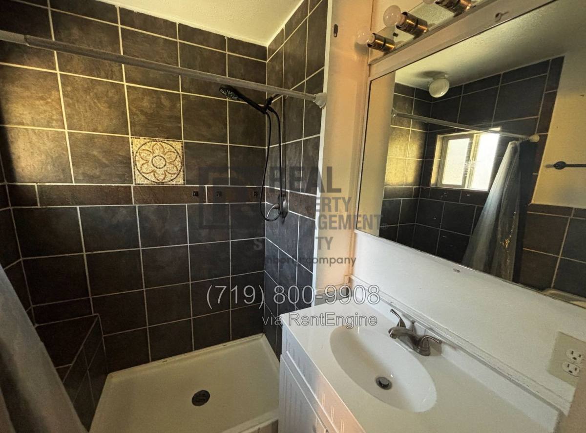House for rent at 23 Mac Gregor Rd, Pueblo, CO 81001