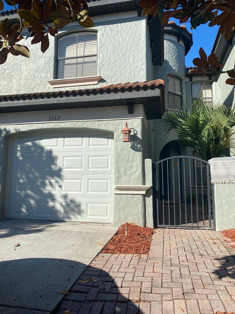 Townhouse for rent at 3162 Via Palma Lane, Kissimmee, FL 34744