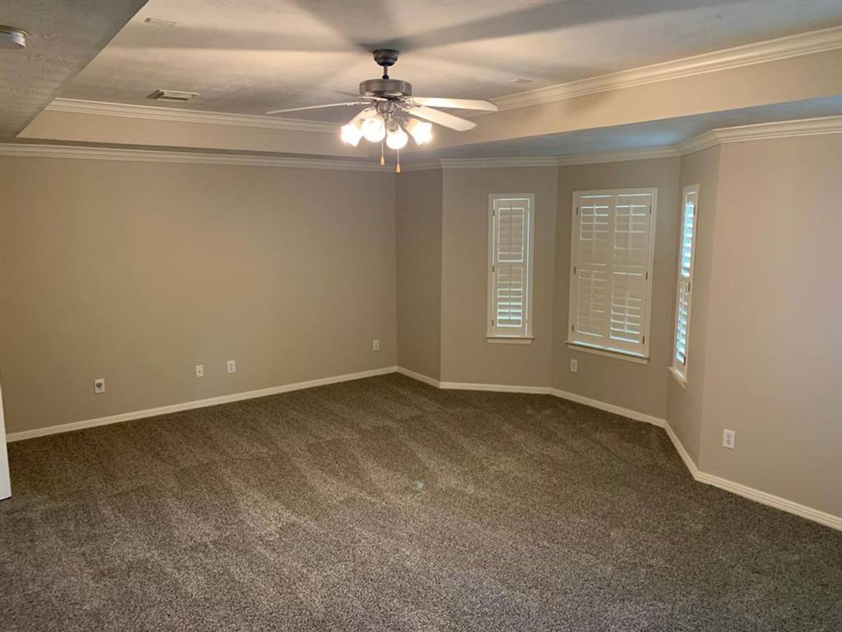 Apartment for rent at 919 Fisher St #D, Houston, TX 77018