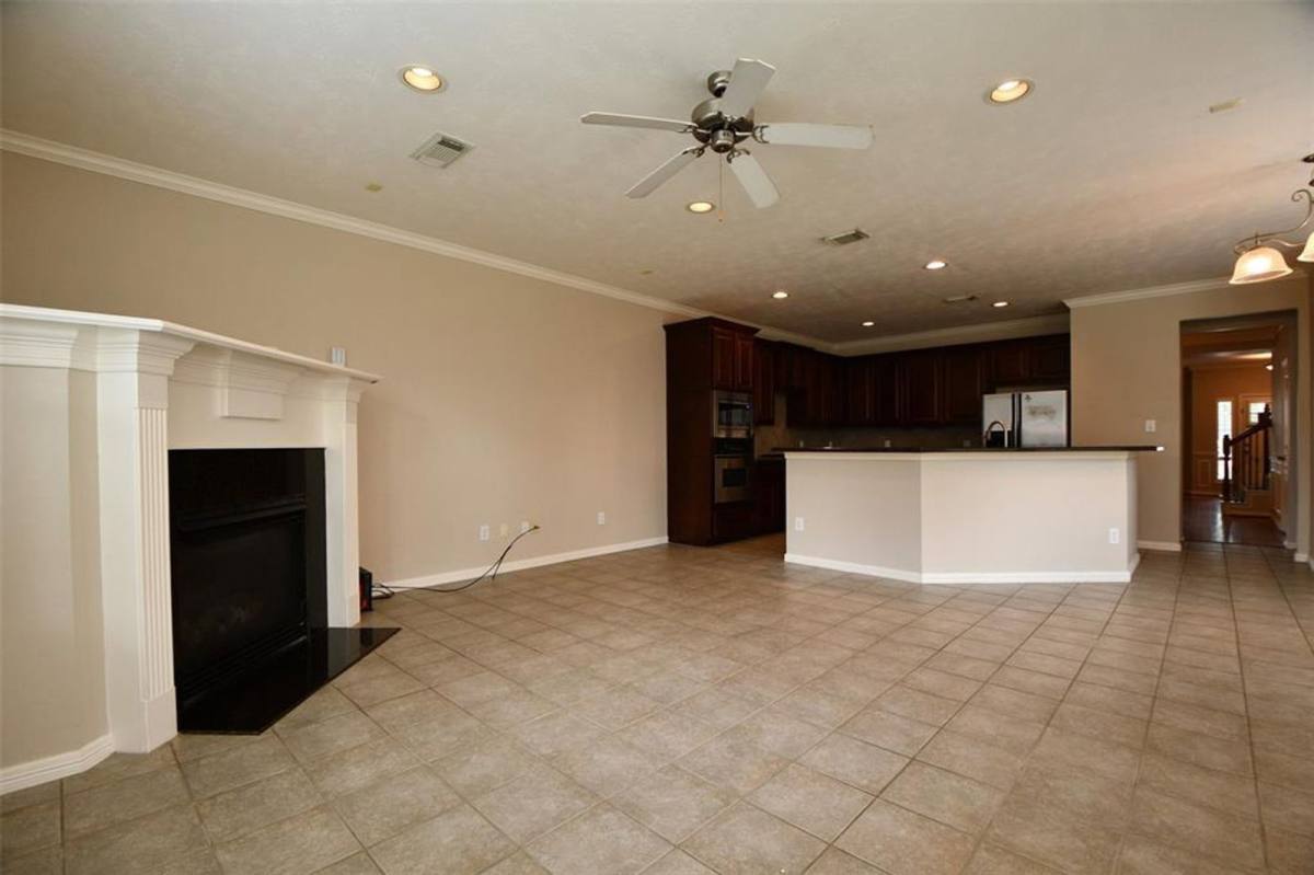 Apartment for rent at 919 Fisher St #D, Houston, TX 77018