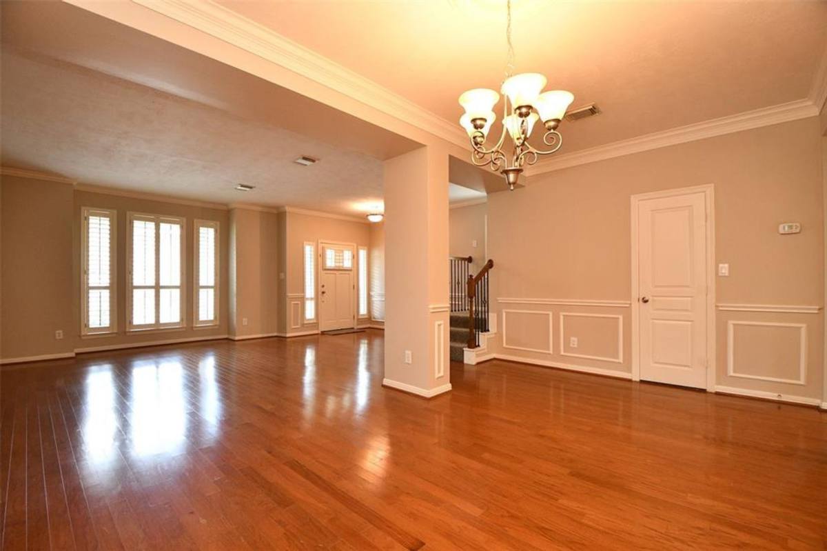 Apartment for rent at 919 Fisher St #D, Houston, TX 77018