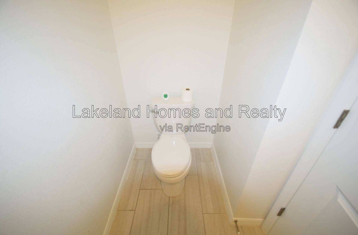 House for rent at 4060 Radiant Mountain Dr, Plant City, FL 33565