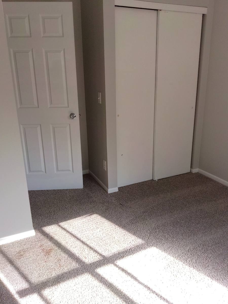 Townhouse for rent at 170 Bridlewood Dr, St. Paul, MN 55119