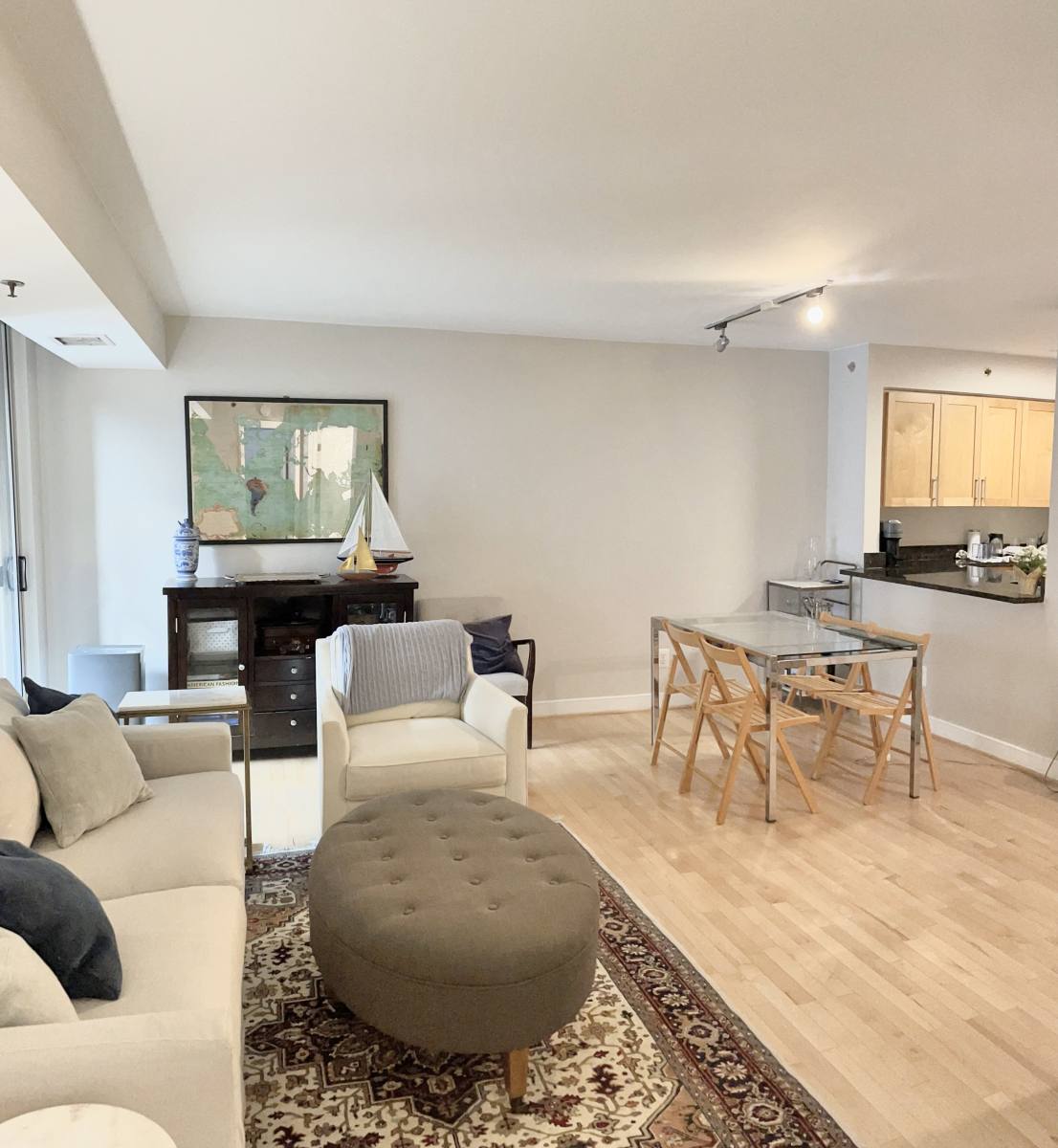 Condo for rent at 7500 Woodmont Ave #914, Bethesda, MD 20814