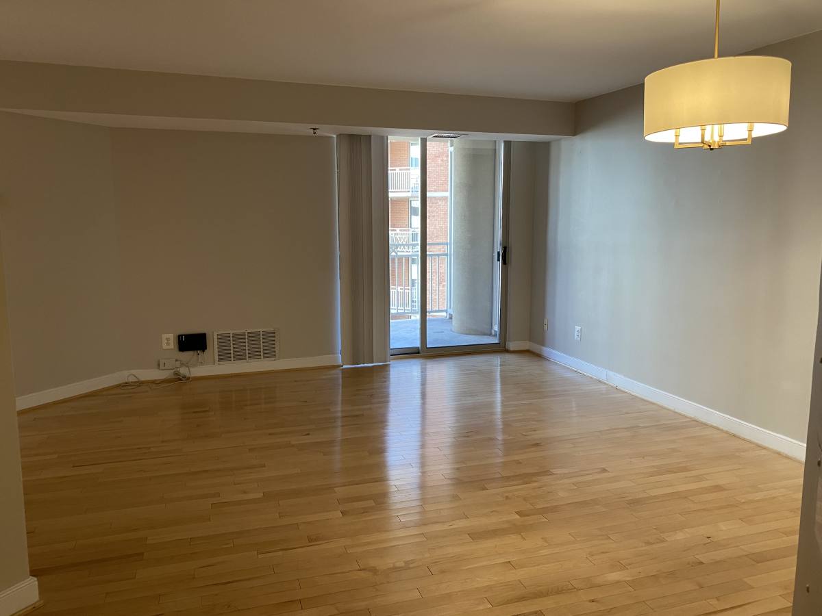 Condo for rent at 7500 Woodmont Ave #914, Bethesda, MD 20814