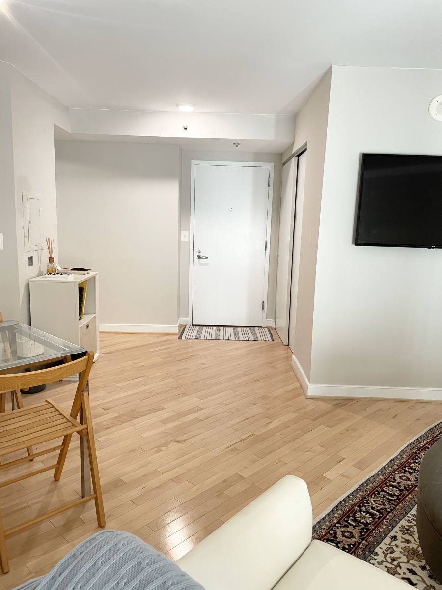 Condo for rent at 7500 Woodmont Ave #914, Bethesda, MD 20814