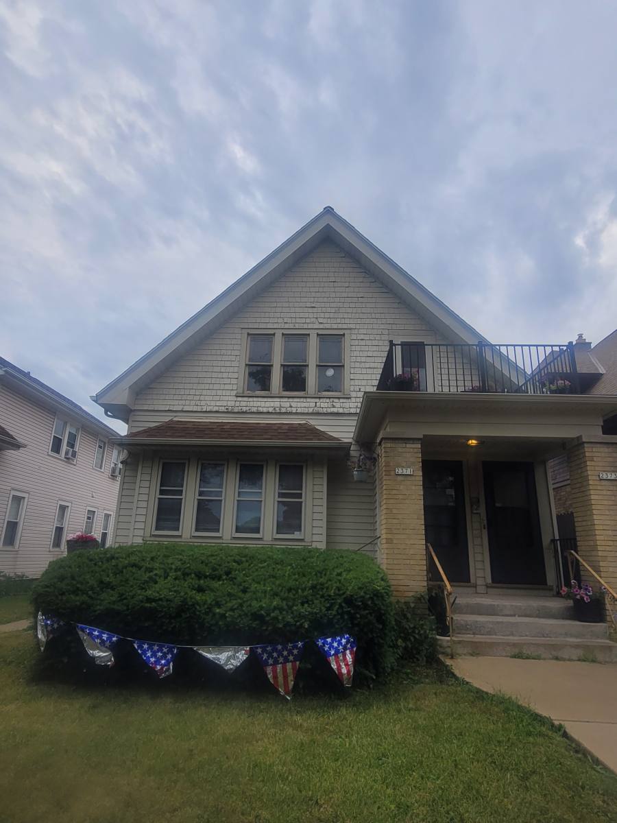 Townhouse for rent at 2371-2373 N 56th St, Milwaukee, WI 53210